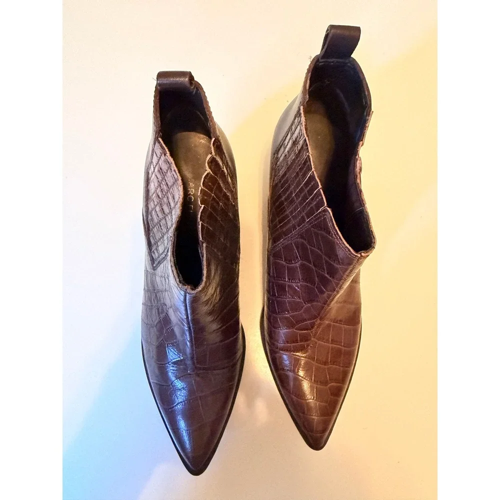Marc Fisher Ankle Boots Size 8.5 Brown‎ Yale Croc Embossed Leather Block Heel